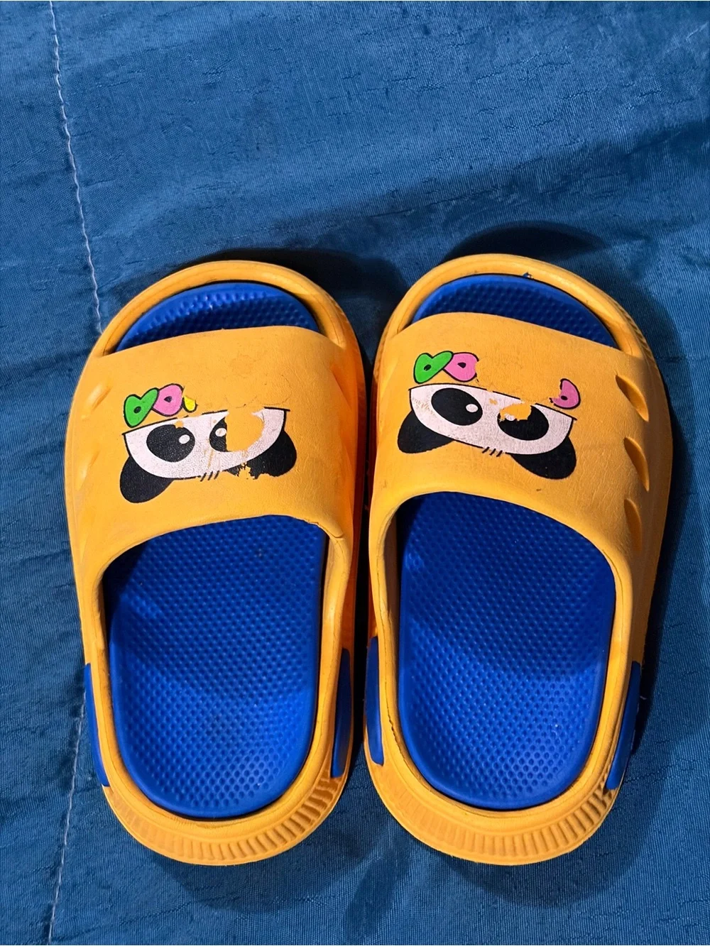 Active USA Yellow and Blue Panda Kids Slide Sandals